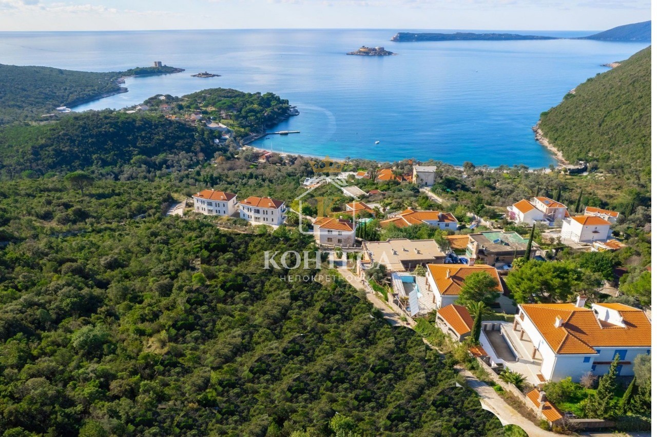 Urbanizovan plac 4.556m2 Žanjice - Herceg Novi 